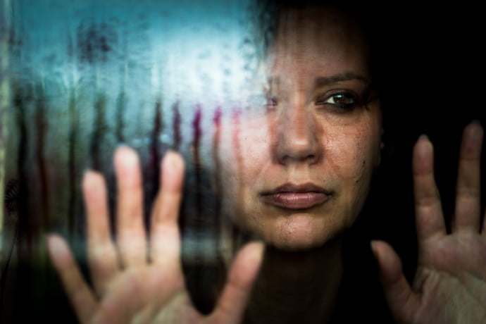 «Я искала причину в себе»: история женщины, пережившей домашнее насилие